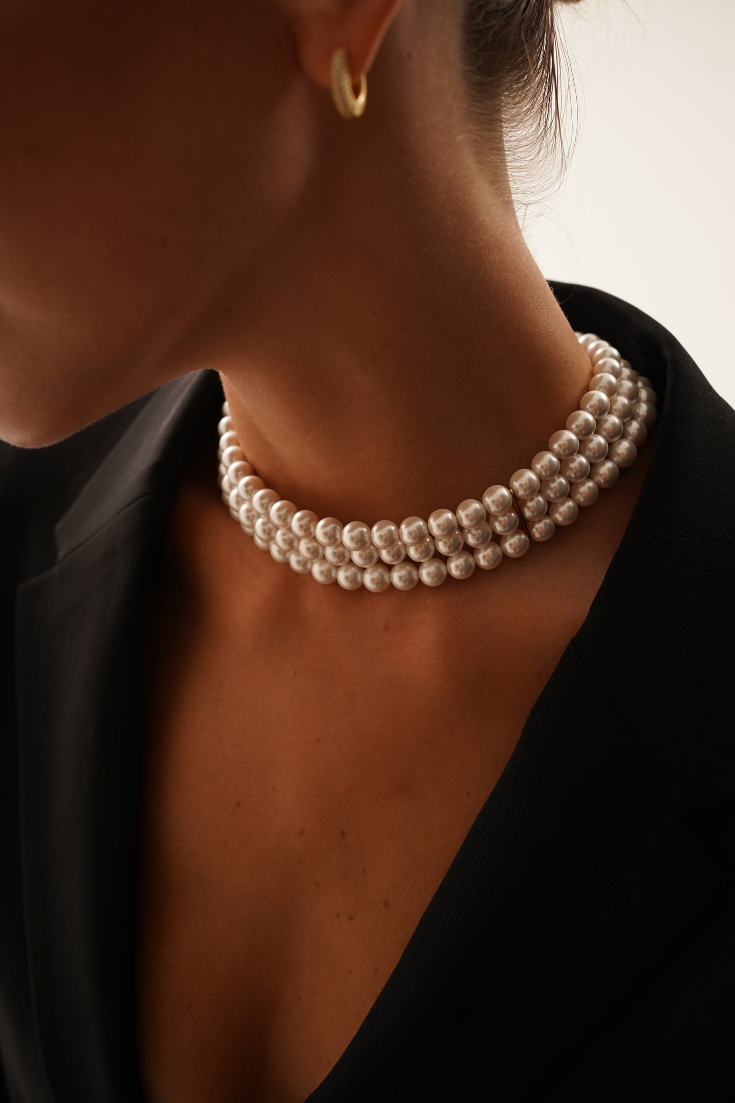 Timeless Pearl Choker