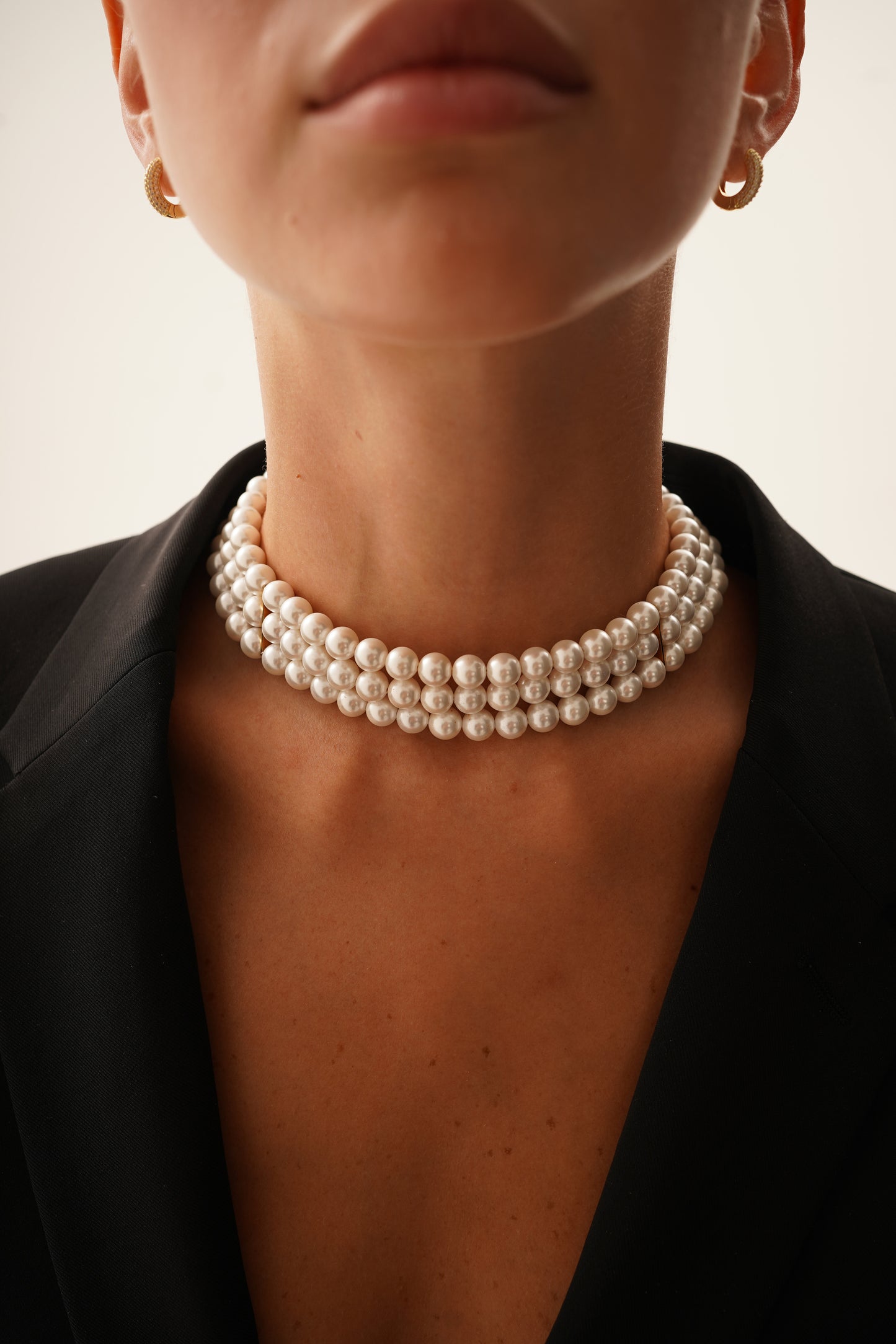 Timeless Pearl Choker