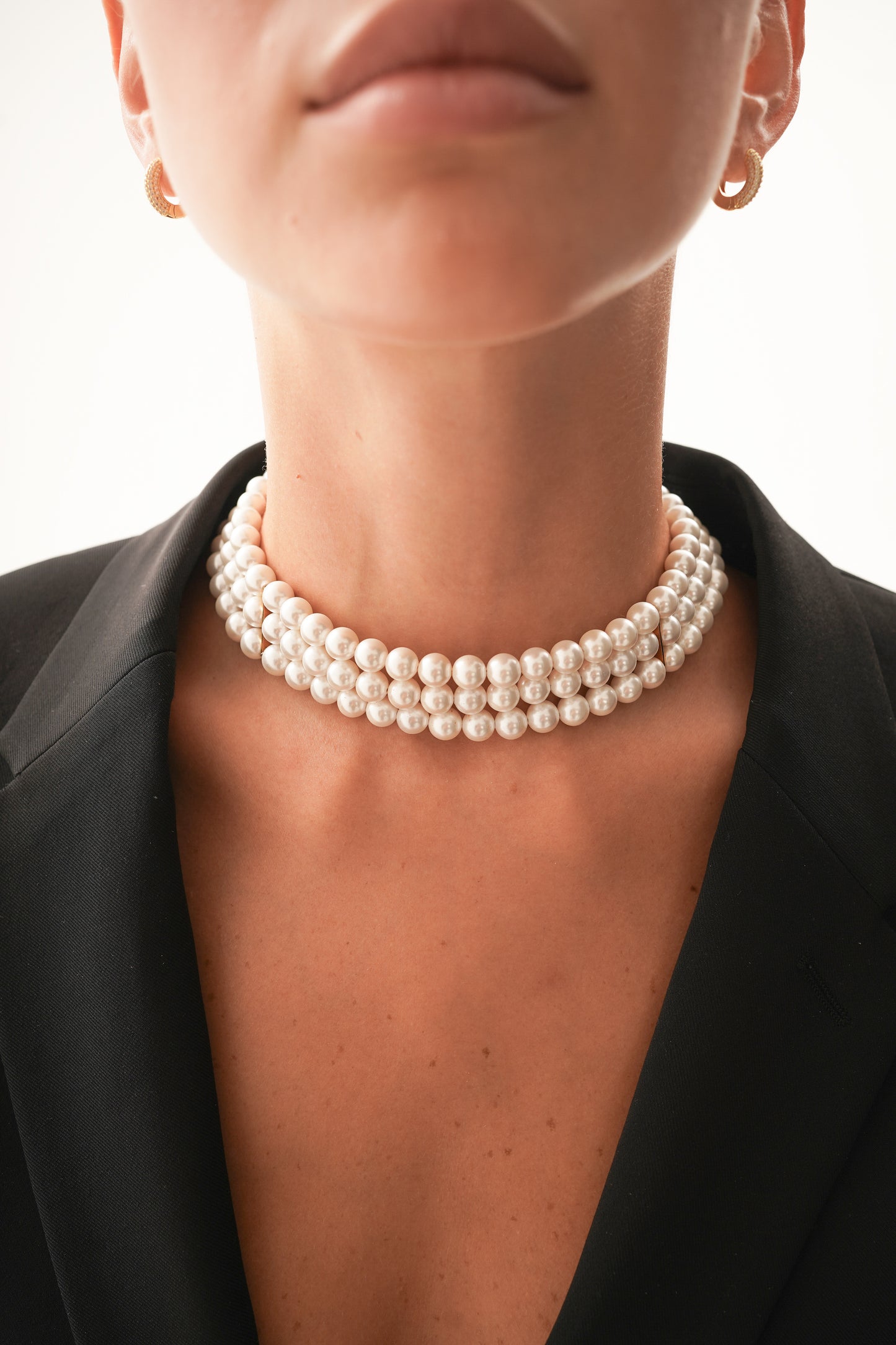 Timeless Pearl Choker