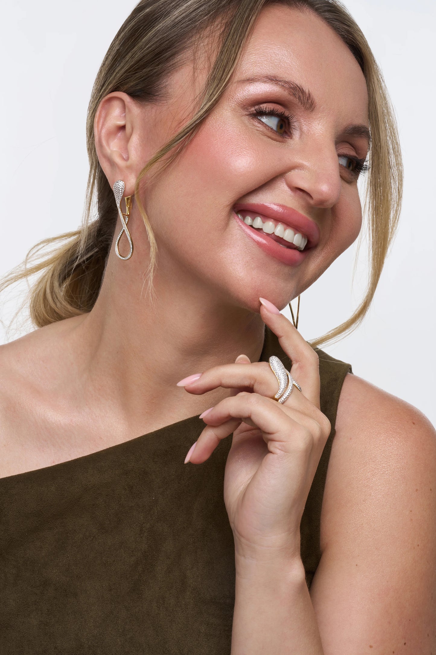 The Lira One Earrings