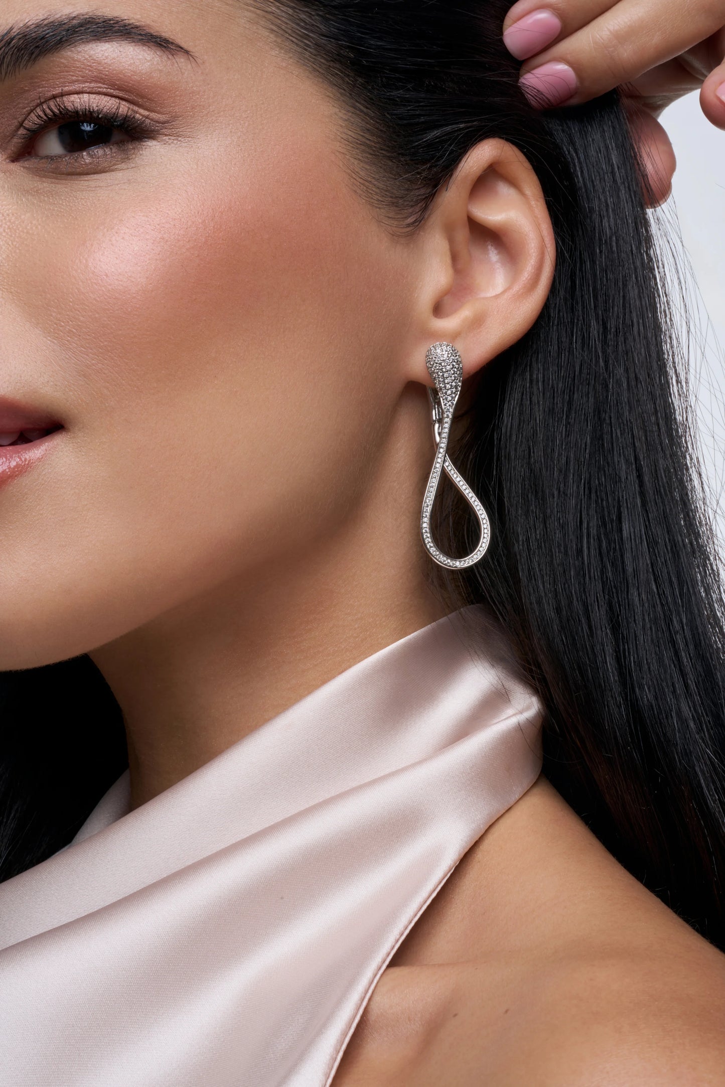 The Lira One Earrings