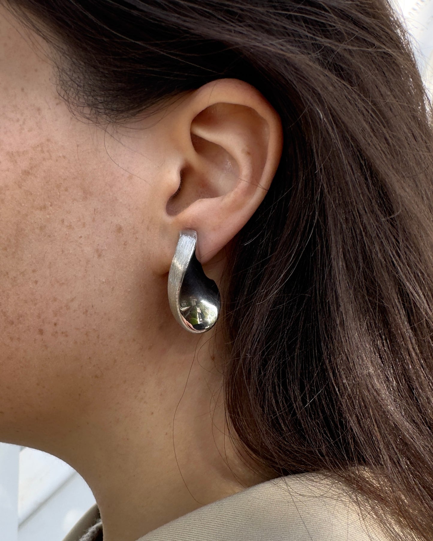 The Flowing One Earrings