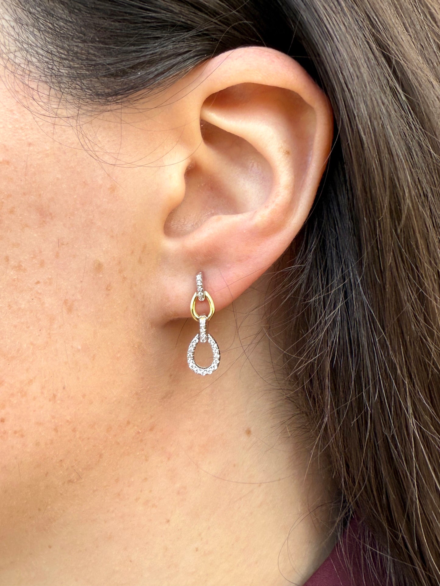 The Gentle Link One Earrings