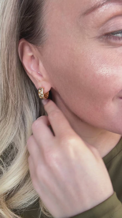 The Glimmer One Earrings