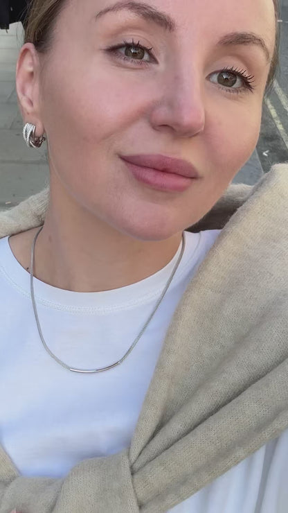 The Sleek One Necklace