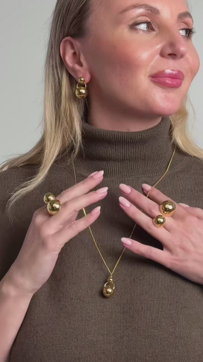 The Sphere One Necklace